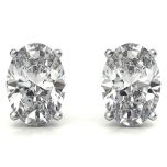 4-prong Oval Moissanite Stud Earrings